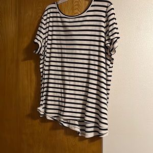 Black and white striped t shirt